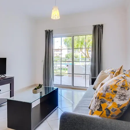 Jv Com 2 Quartos E Piscina, Vilamoura Apartamento *