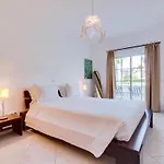 Jv Com 2 Quartos E Piscina, Vilamoura アパート クアルテイラ