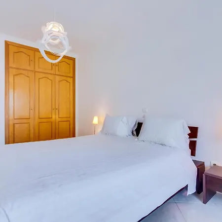 Jv Com 2 Quartos E Piscina, Vilamoura アパート クアルテイラ