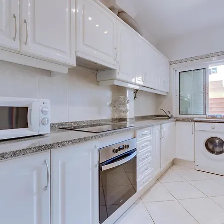 Jv Com 2 Quartos E Piscina, Vilamoura * Quarteira