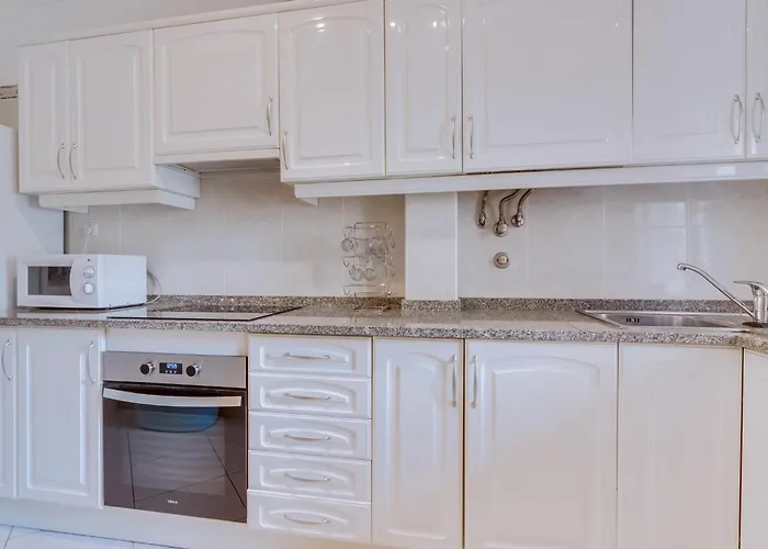 Jv Com 2 Quartos E Piscina, Vilamoura * Quarteira